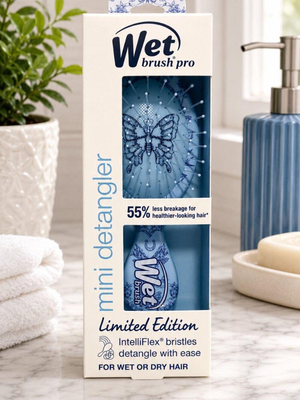 The Wet Brush Detangling Brush